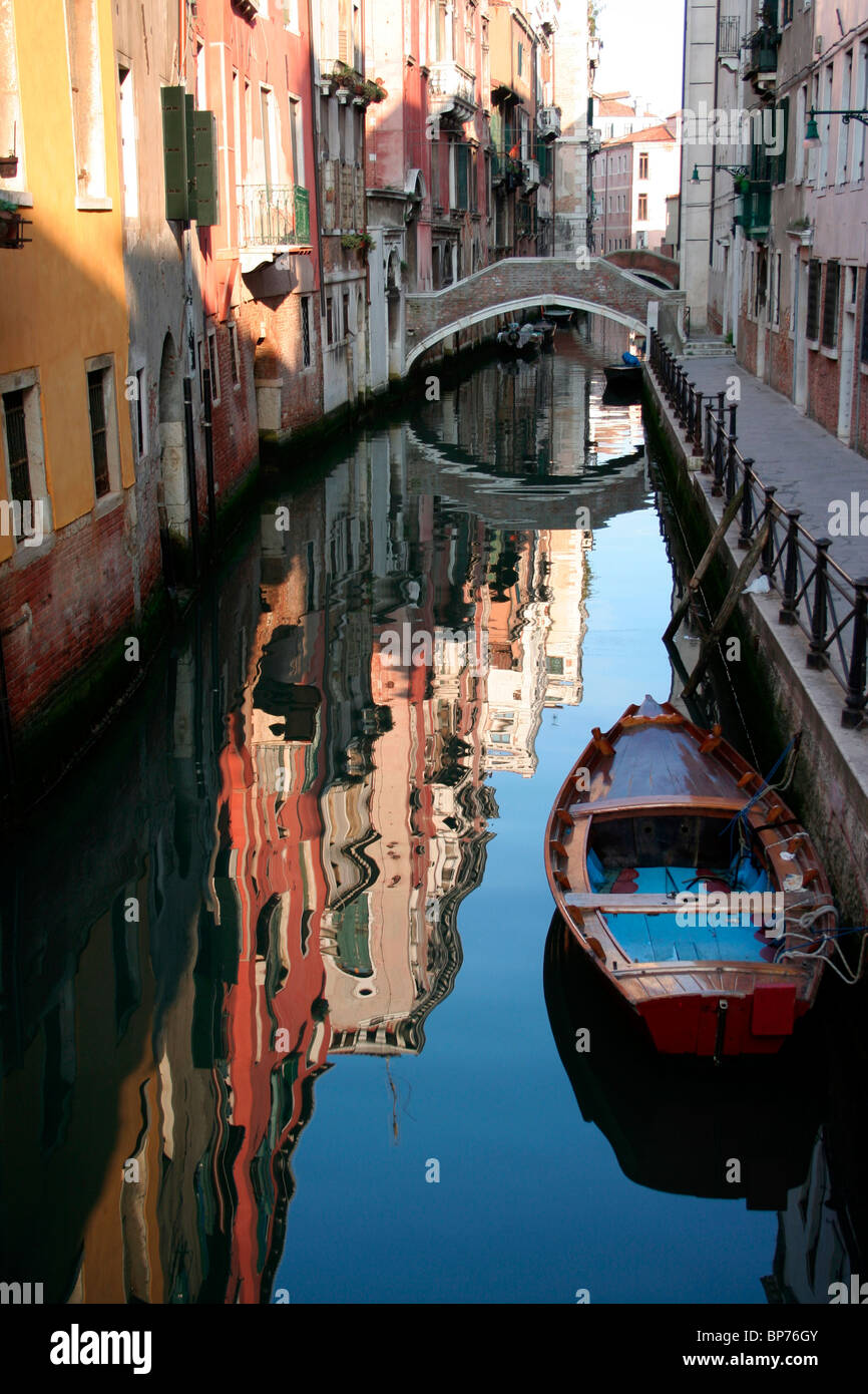 Canal Reflection in Venice Stock Photo - Alamy