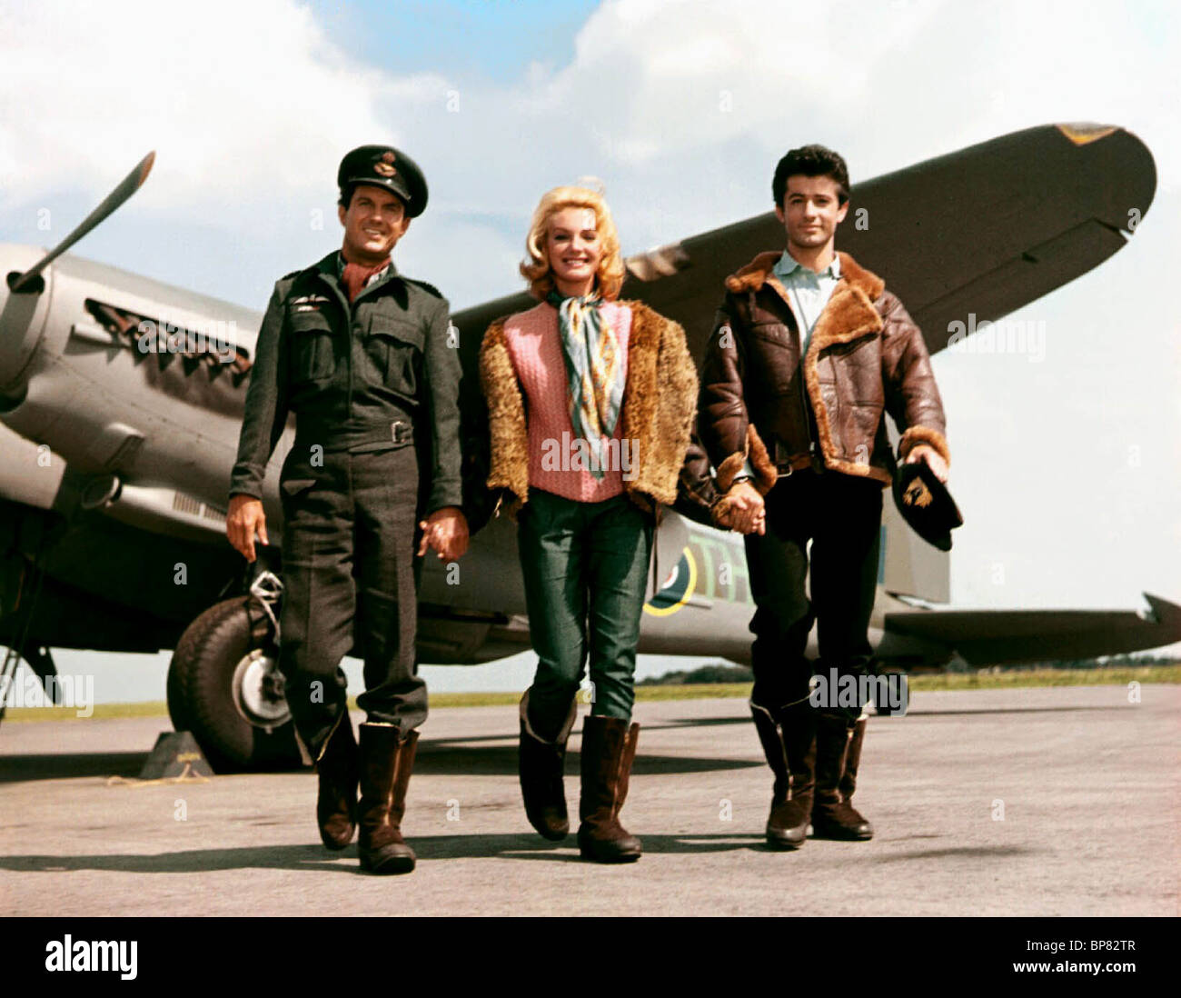 CLIFF ROBERTSON MARIA PERSCHY & GEORGE CHAKIRIS 633 SQUADRON (1964)