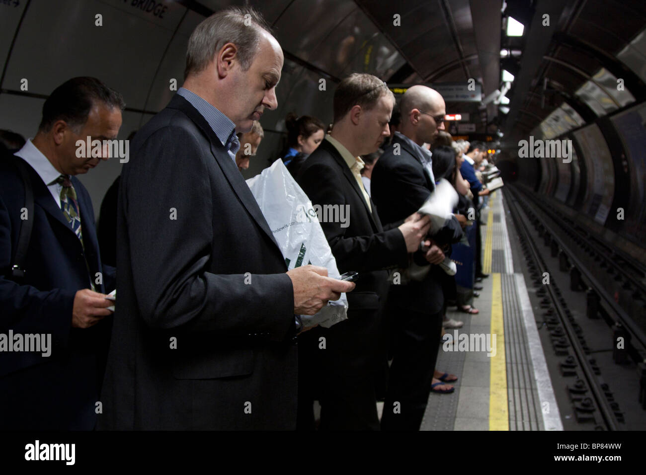 Commuters - Evening Rush Hour - London Bridge Underground Station - Northern Line Stock Photo