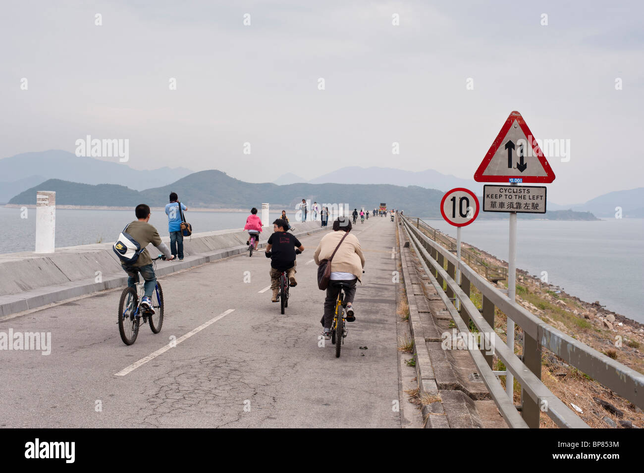 Tai Mei Tuk is a place close to the Plover Cove Reservoir in Tai Po