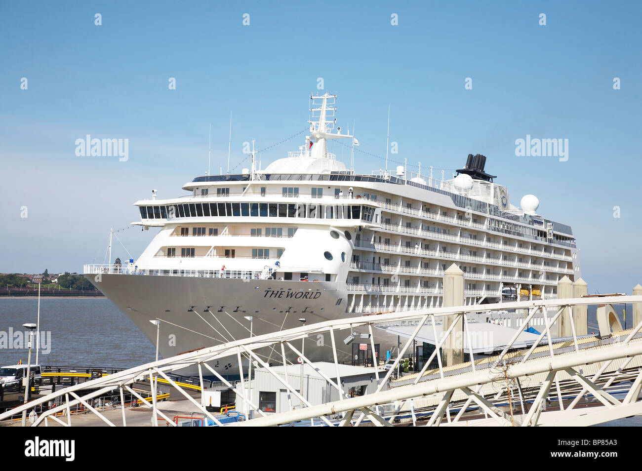 World cruise liner hires stock photography and images Alamy