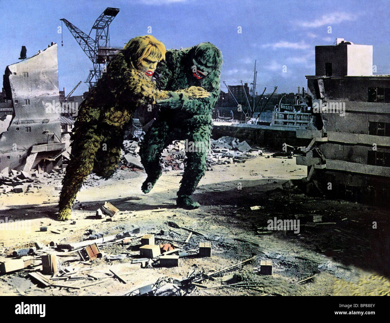 War of gargantuas full movie War of gargantuas full movie