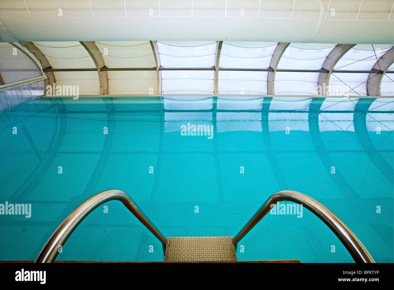 Badeschiff, floating pool on the Spree river, Berlin Stock Photo Alamy