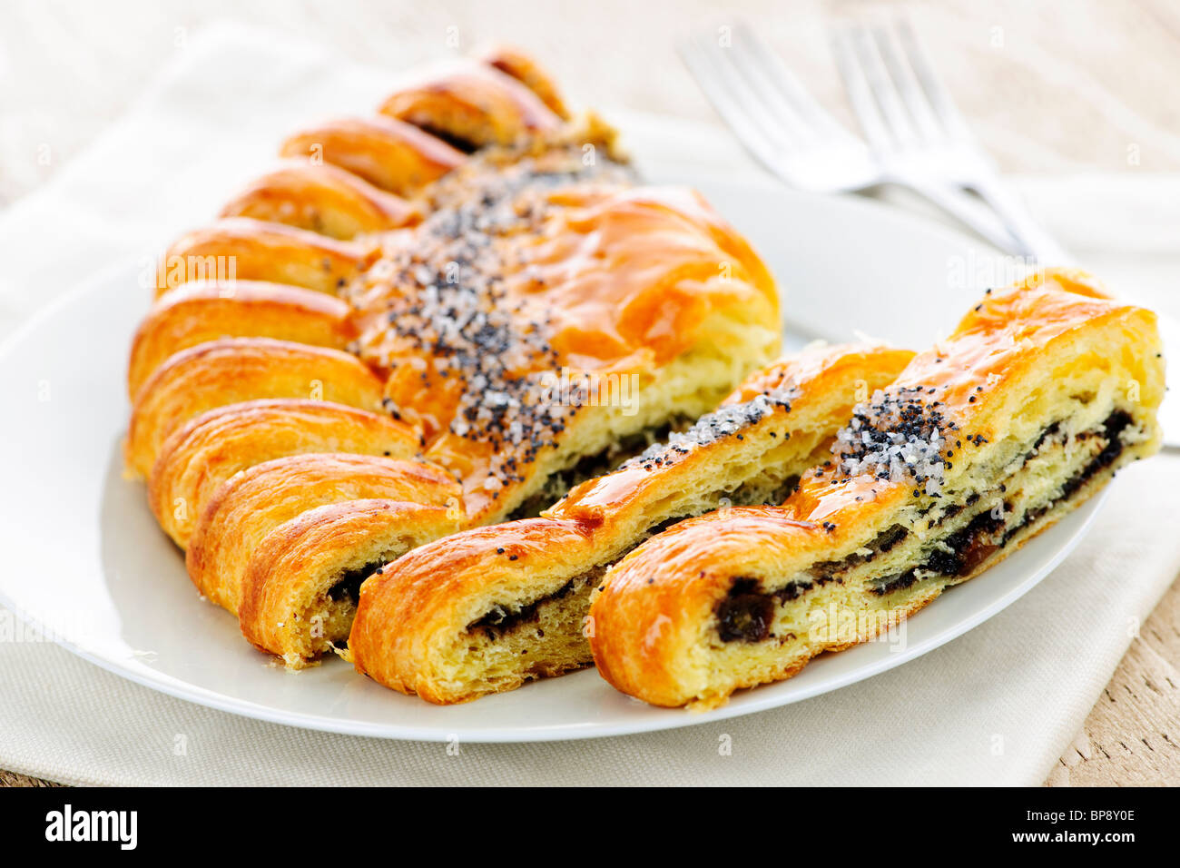 Filo pastry dessert hires stock photography and images Alamy