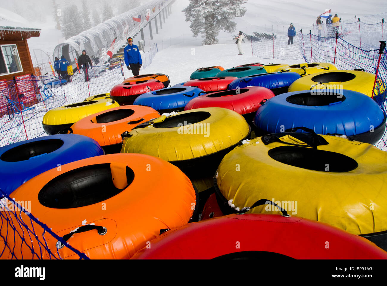 Lake tahoe winter tubing hires stock photography and images Alamy