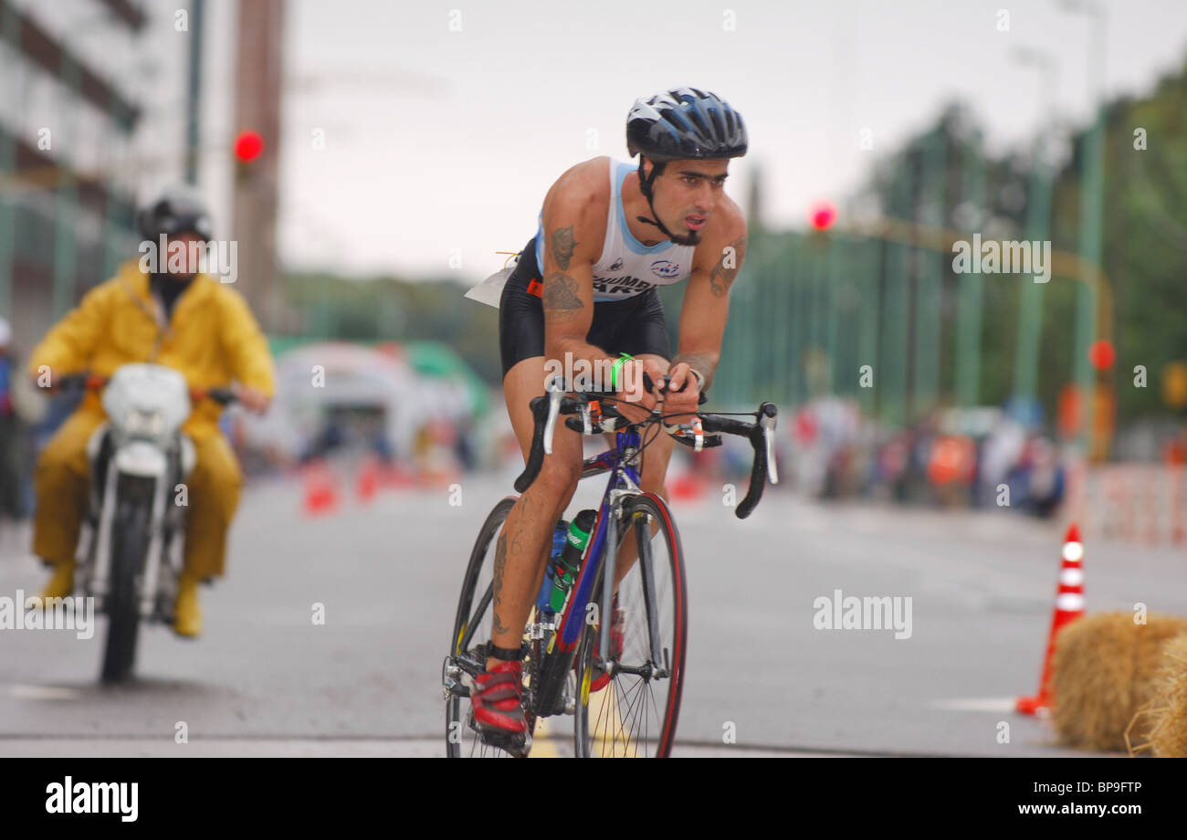 triathlon cycling