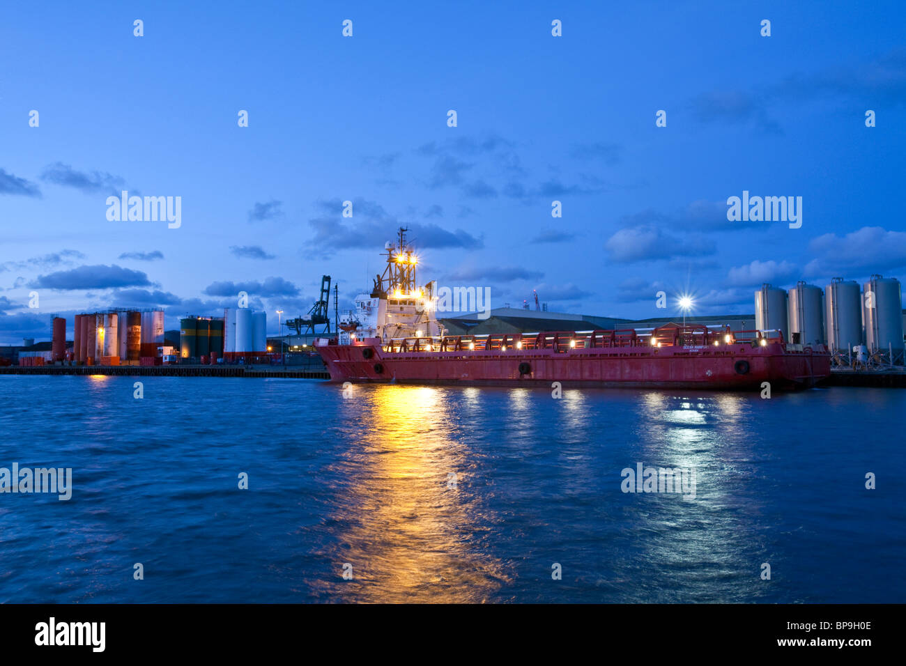 Great yarmouth docks hires stock photography and images Alamy