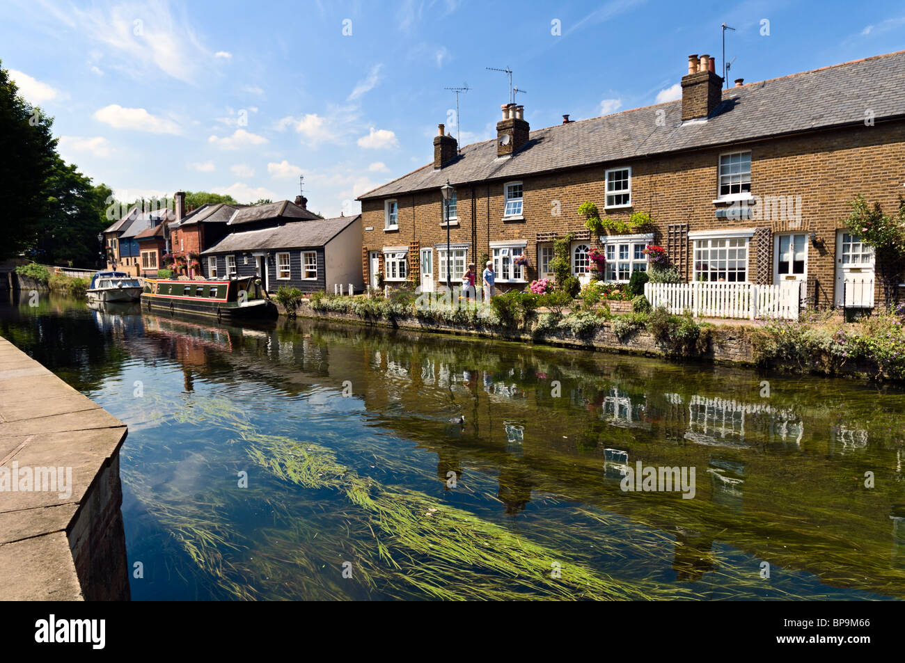Cottages by the River Lea Navigation Canal, Hertford, United Kingdom Stock Photo
