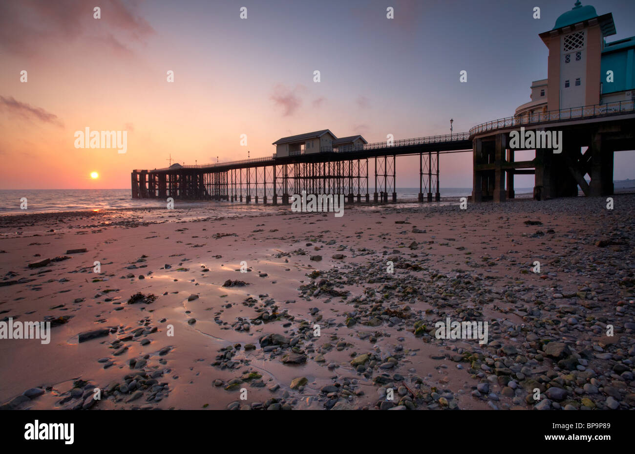 Vale of coast hires stock photography and images Alamy