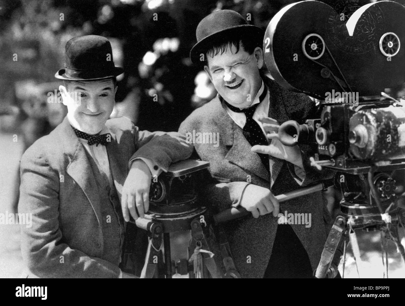 STAN LAUREL & OLIVER HARDY LAUREL & HARDY (1934) Stock Photo