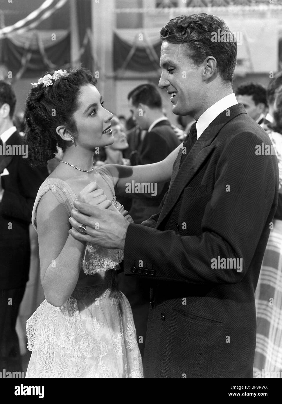 ELIZABETH TAYLOR, ROBERT STACK, A DATE WITH JUDY, 1948 Stock Photo