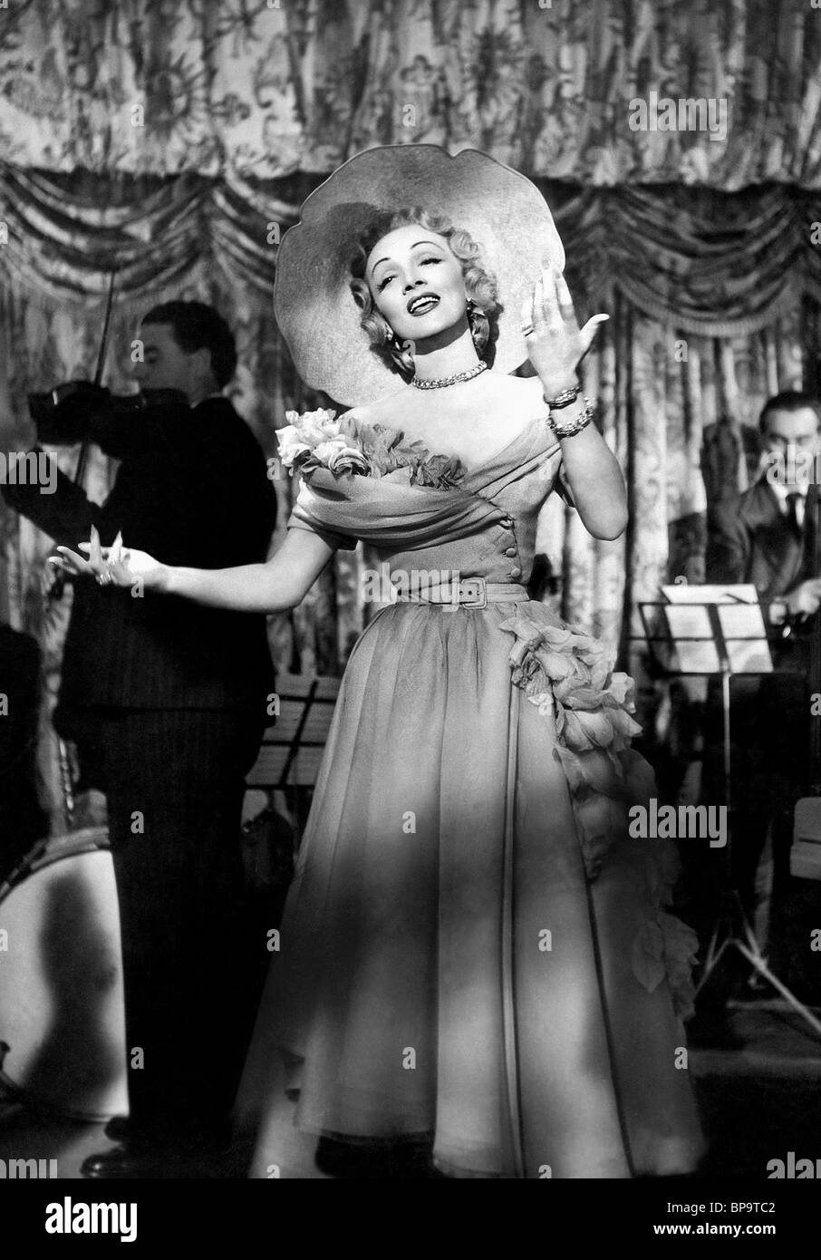 Marlene Dietrich Stage Fright Stock Photos & Marlene Dietrich Stage