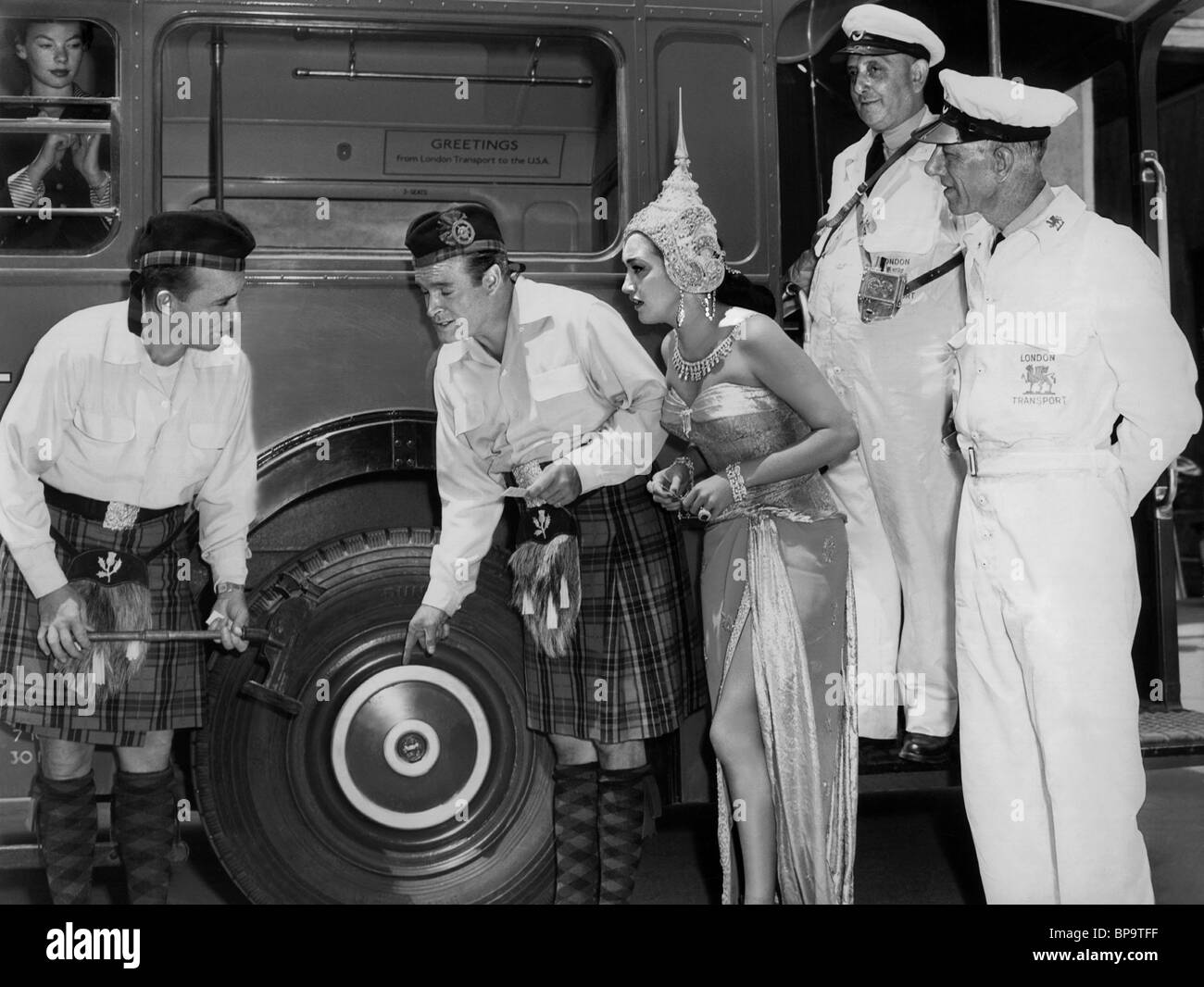 BING CROSBY, BOB HOPE, DOROTHY LAMOUR, ROAD TO BALI, 1952 Stock Photo