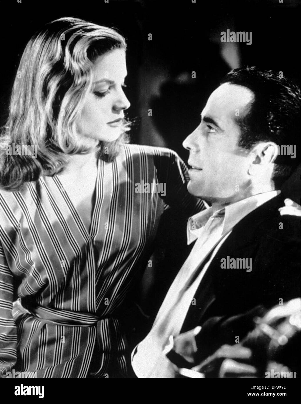 Lauren bacall humphrey bogart hi-res stock photography and images - Alamy