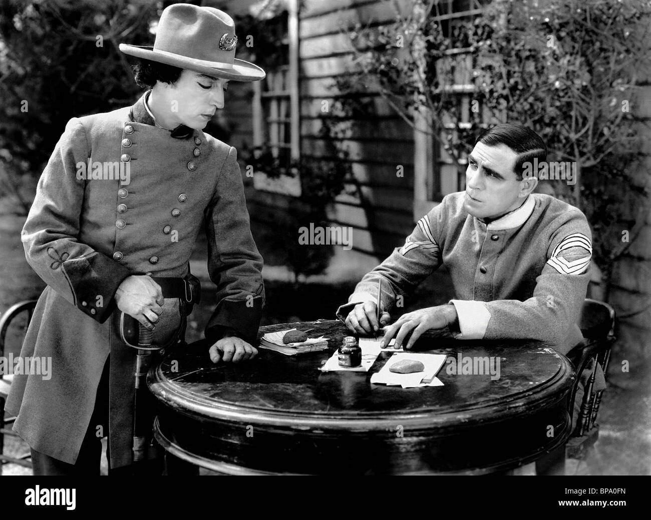 Buster Keaton The General 1927 Stock Photo Alamy Buster Keaton The General 1927 Stock Photo Alamy