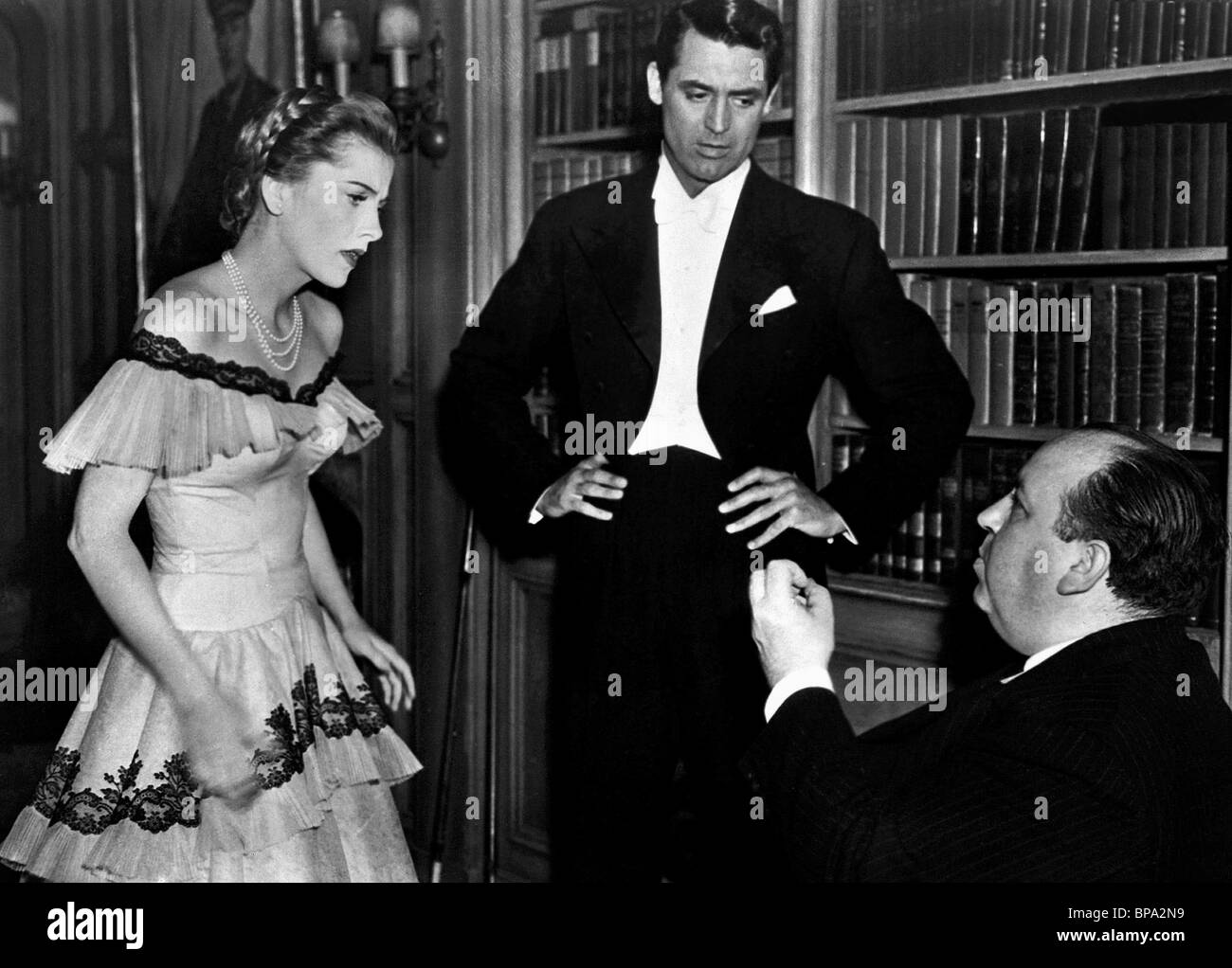 JOAN FONTAINE, CARY GRANT, ALFRED HITCHCOCK, SUSPICION, 1941 Stock Photo
