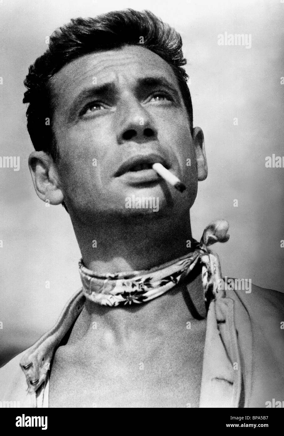 Yves Montand Wages Of Fear Le Salaire De La Peur 1953 Stock Photo Alamy