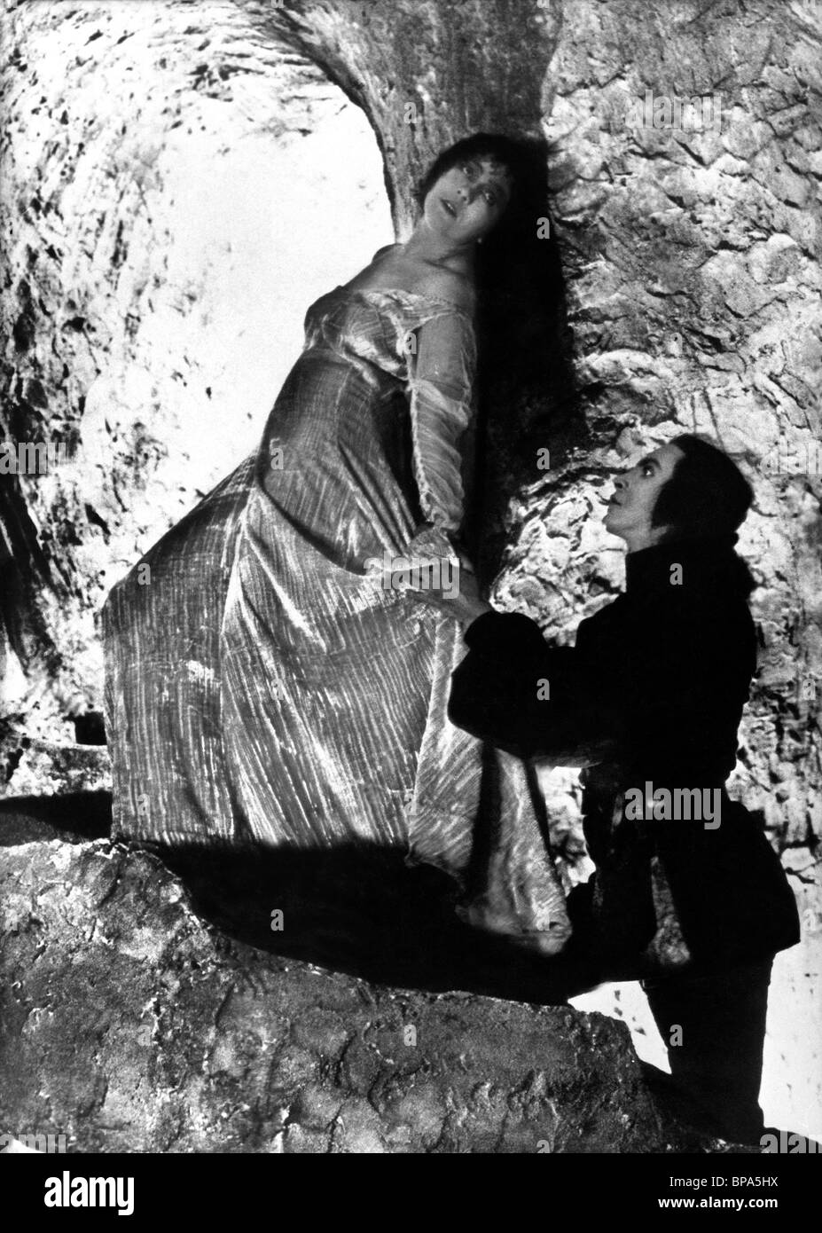 Paul wegener and lyda salmonova der golem Black and White Stock Photos