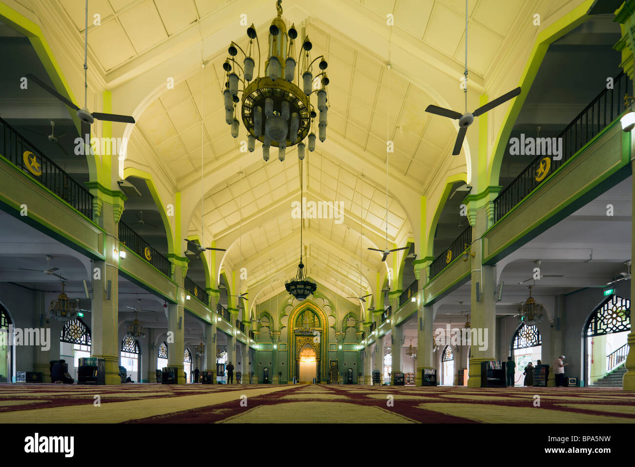 Sultan Mosque, Singapore: view of interior of the prayer hall Stock Photo