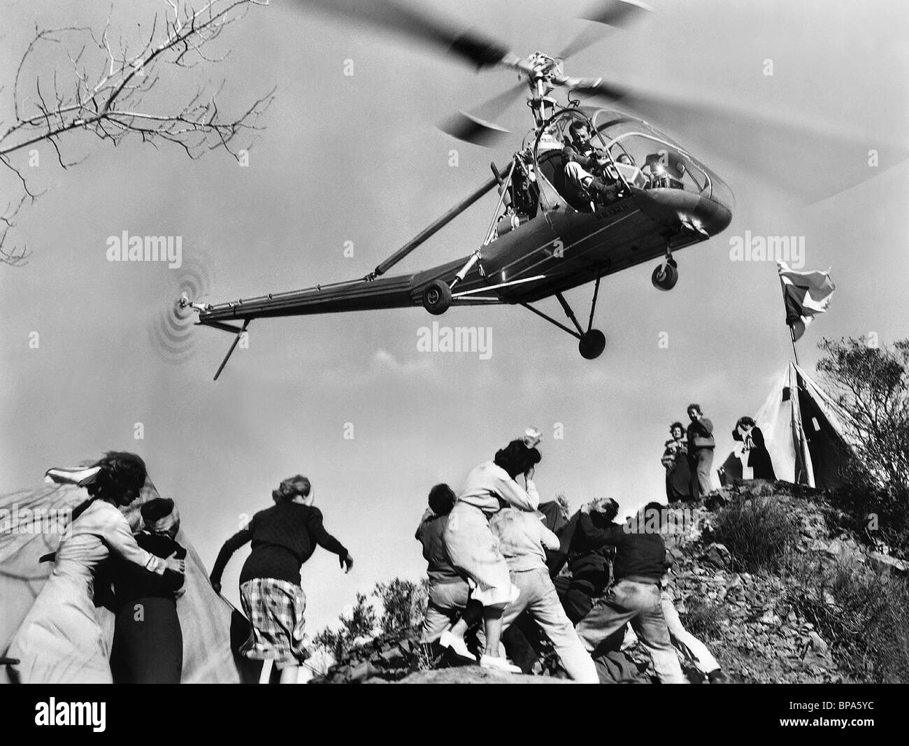 HELICOPTER SCENE WHEN WORLDS COLLIDE (1951 Stock Photo: 30957008 ...