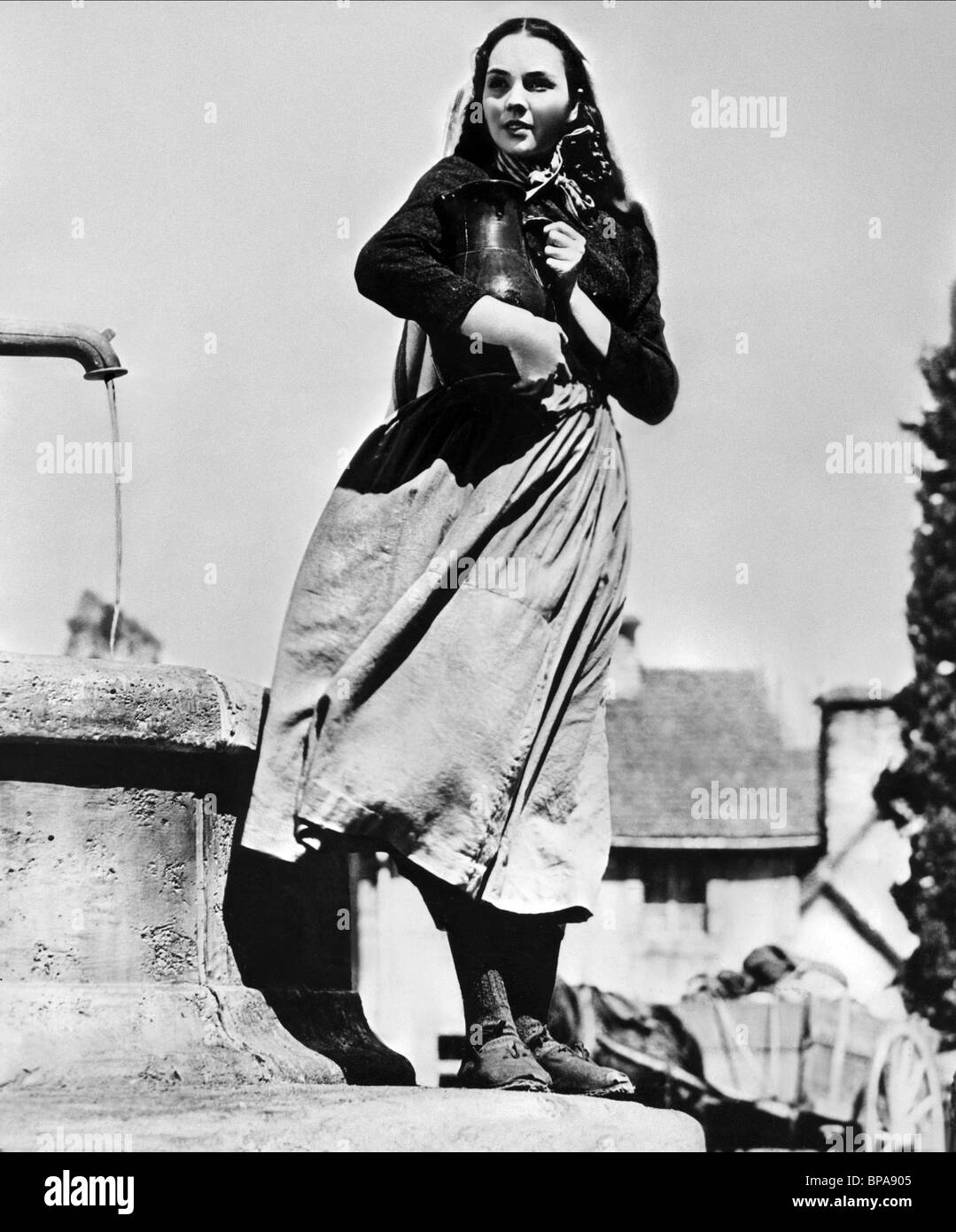 Jennifer jones the song of bernadette 1943 stock photo alamy