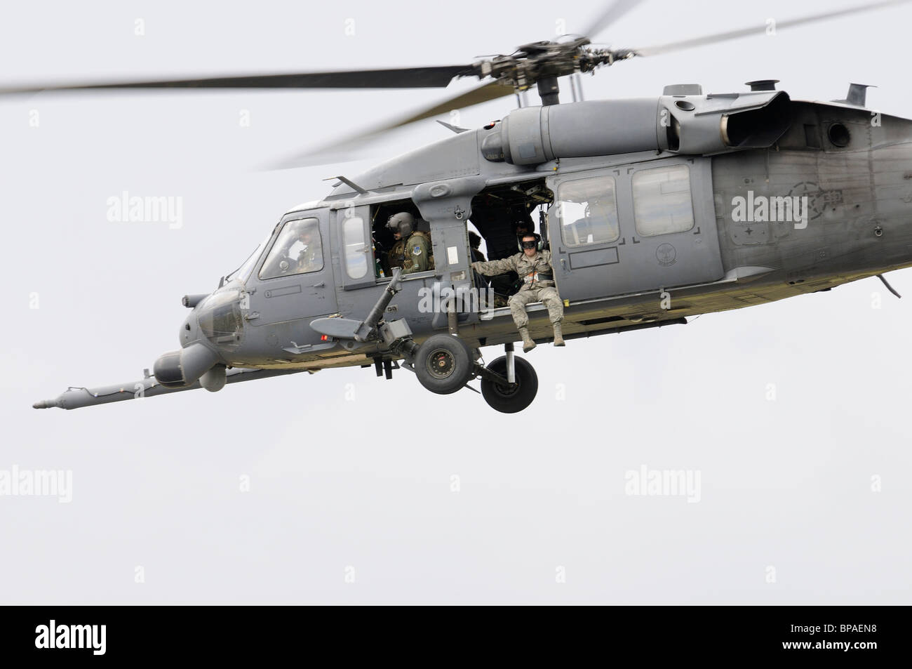 United States Air Force Sikorsky HH-60G Pave Hawk Helicopter LN26208 arrives at the 2010 RIAT Royal International Air Tattoo Stock Photo