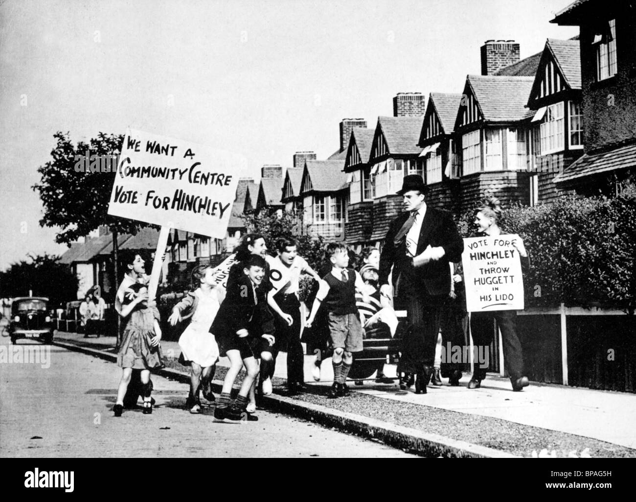 JACK WARNER VOTE FOR HUGGETT (1949) Stock Photo