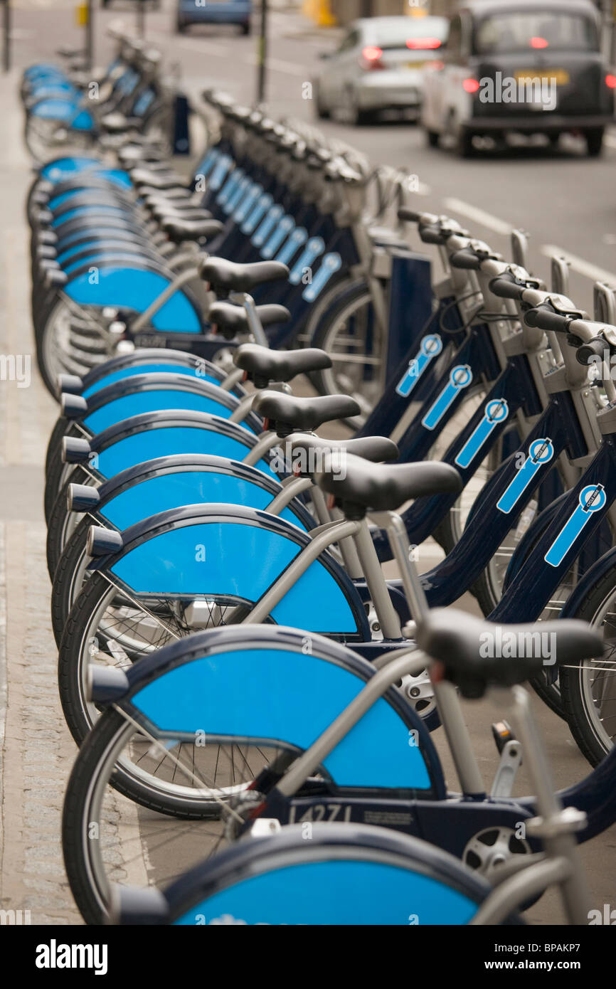 Bicycle Hire scheme in London Stock Photo Alamy