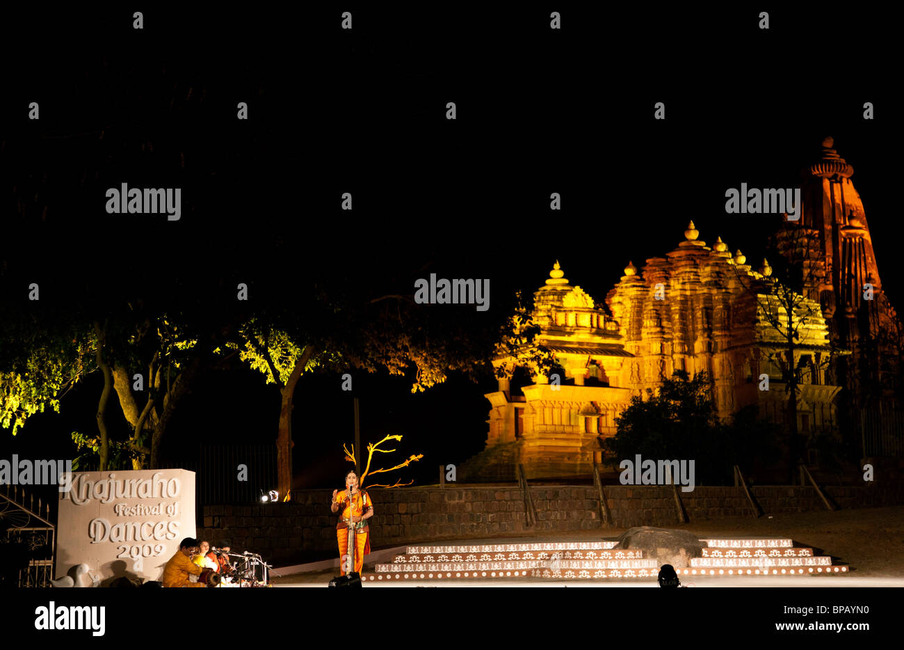 Khajuraho dance festival hires stock photography and images Alamy