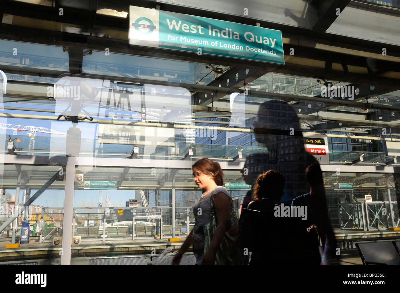 East india dlr station hi-res stock photography and images - Alamy