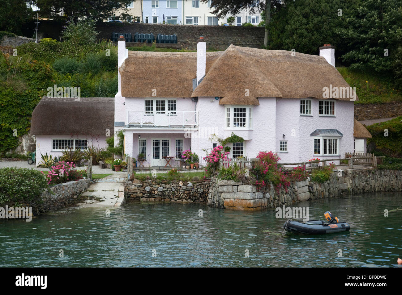 Flushing; cottage on the river Fal; Cornwall Stock Photo Alamy