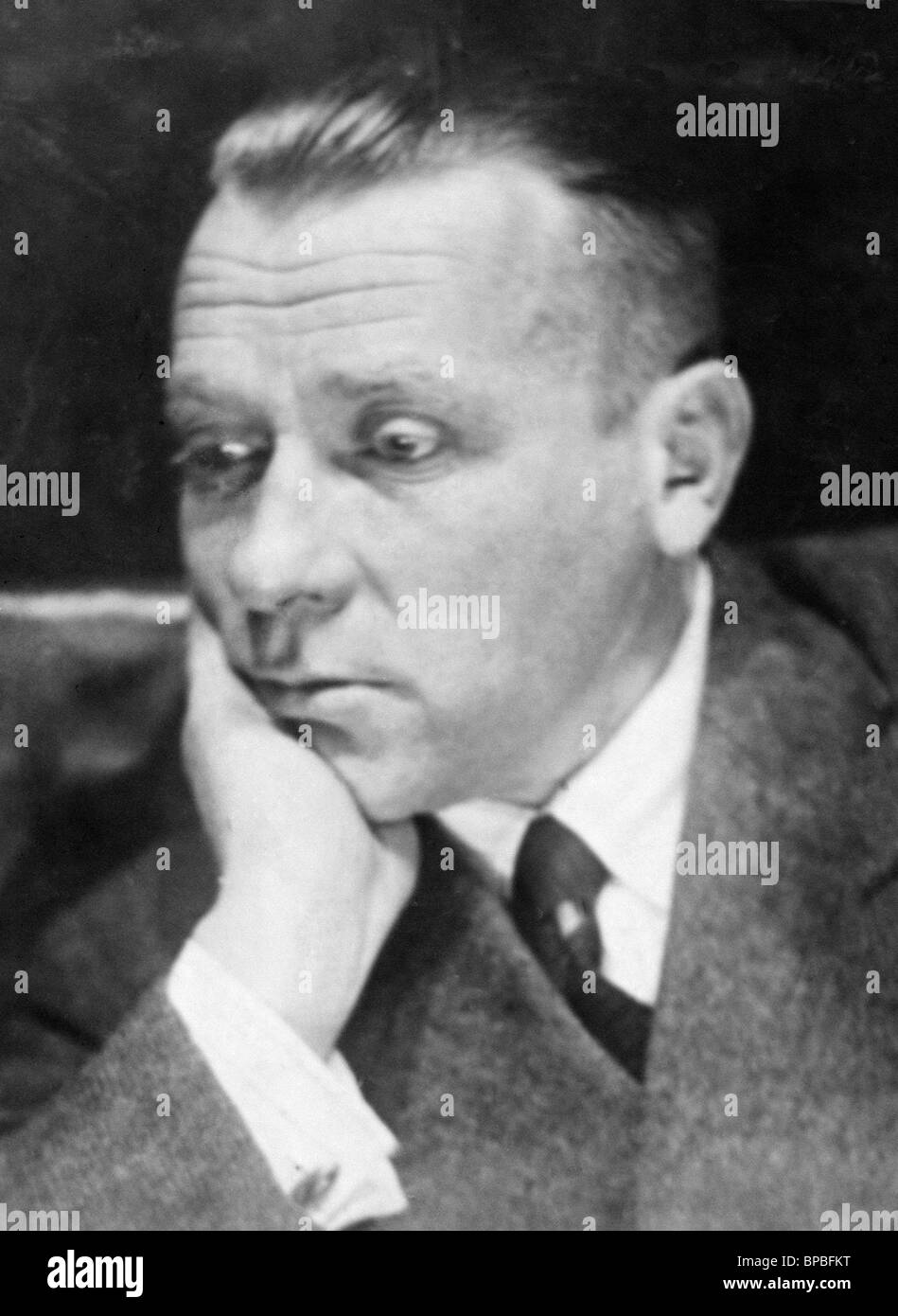 Mikhail Bulgakov High Resolution Stock Photography and Images - Alamy