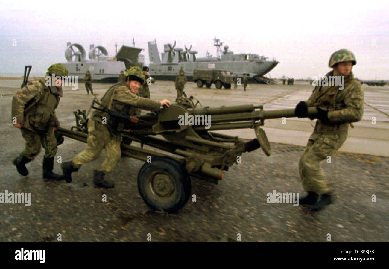 Russian army armed with nuclear mortars Russian army armed with nuclear mortars