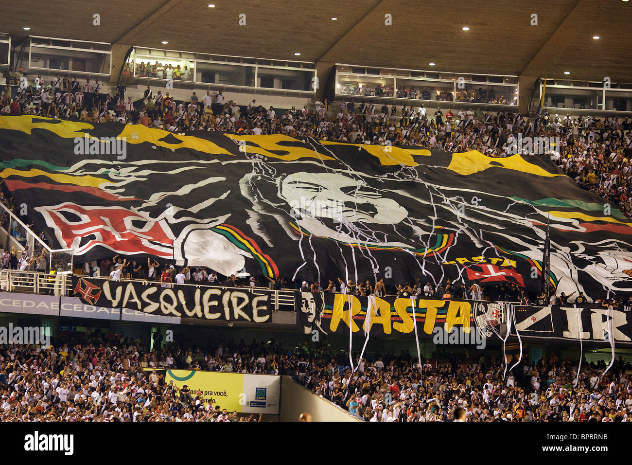 Vasco pede para atuar no Maracanã em jogo contra o Palmeiras pelo  Brasileirão