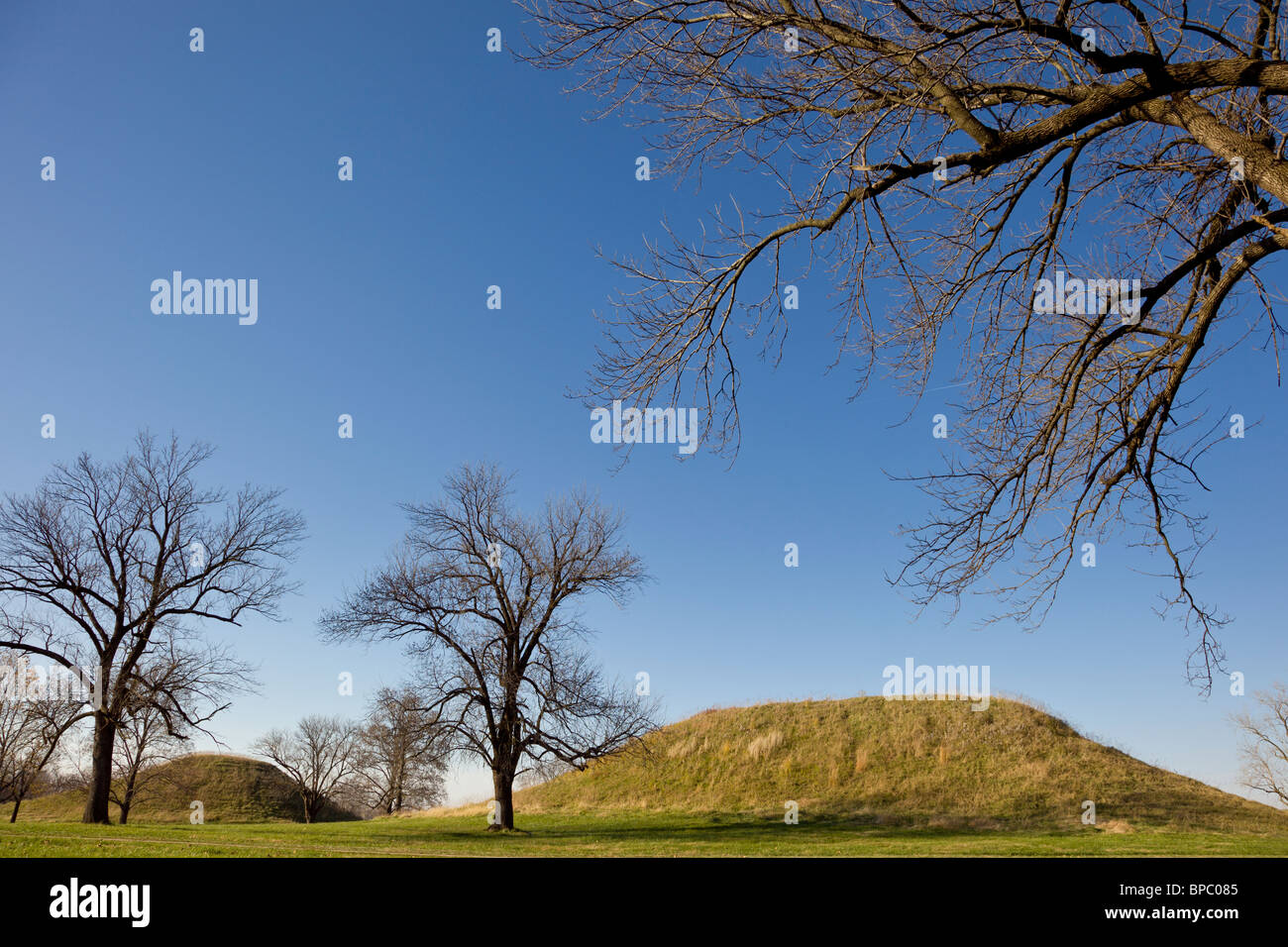 Roundtop mound hi res stock photography and images Alamy Roundtop mound hi res stock photography and images Alamy
