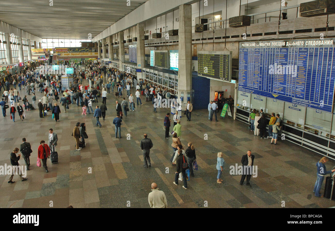 How do I get from Kursk railway station to Sheremetyevo airport How do I get from Kursk railway station to Sheremetyevo airport