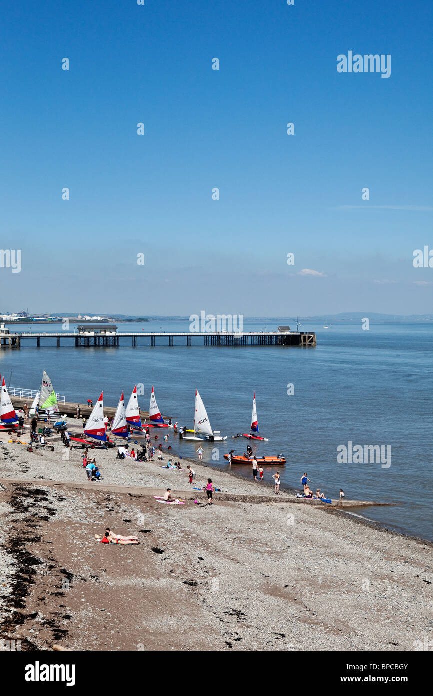 Penarth Beach Hi res Stock Photography And Images Alamy
