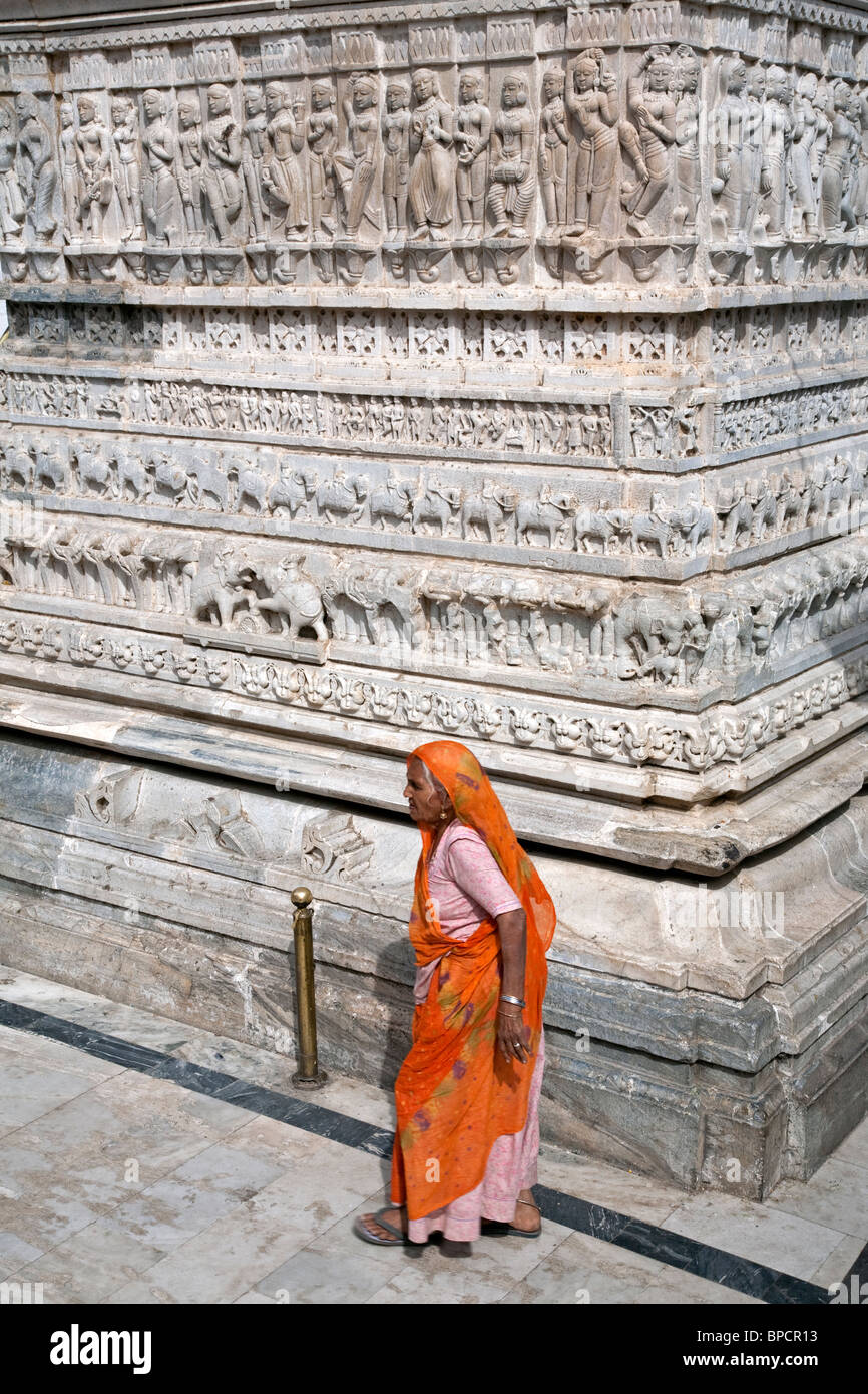 Carved sculptures. Shree Jagdish Temple. Udaipur. Rajasthan. India Stock Photo