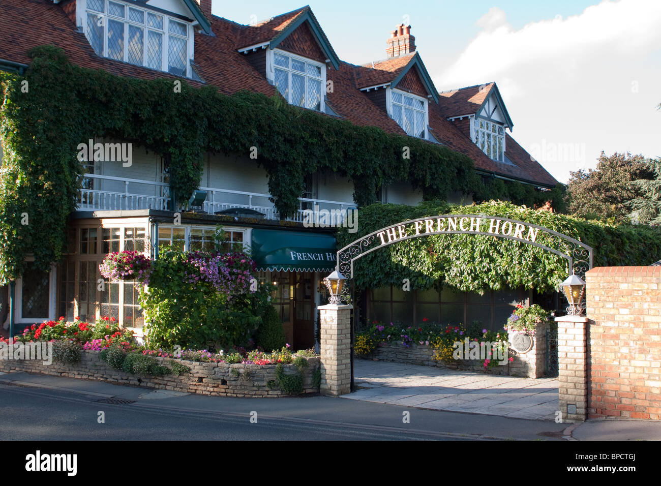 The French Horn Hotel in Sonning, Berkshire Stock Photo Alamy