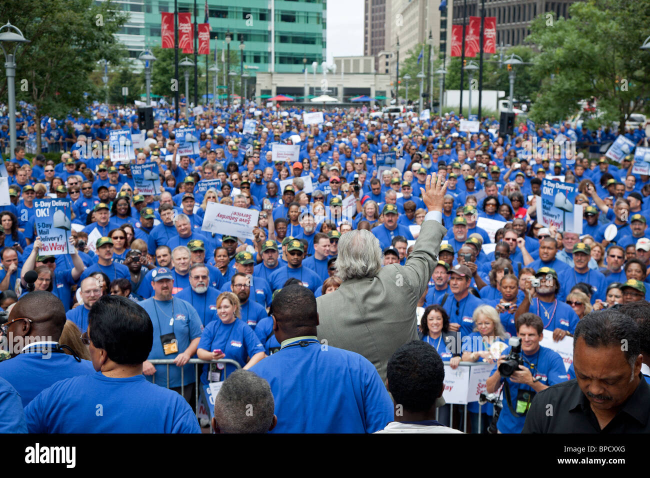 Worker Crowd Hi Res Stock Photography And Images Alamy