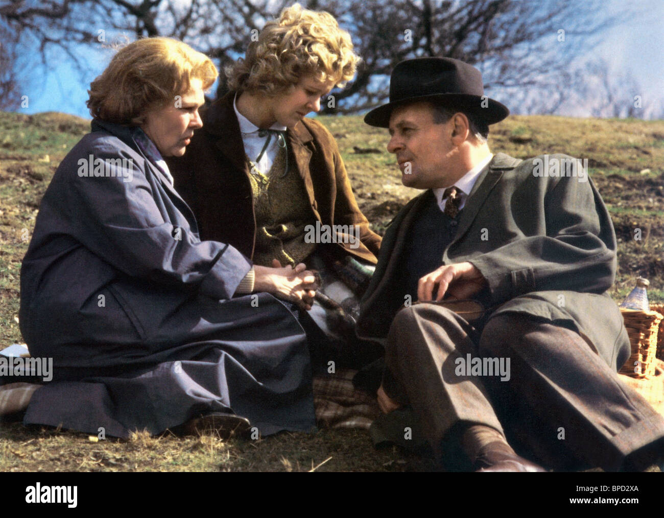 Scene With Judi Dench Anthony Hopkins 84 Charing Cross