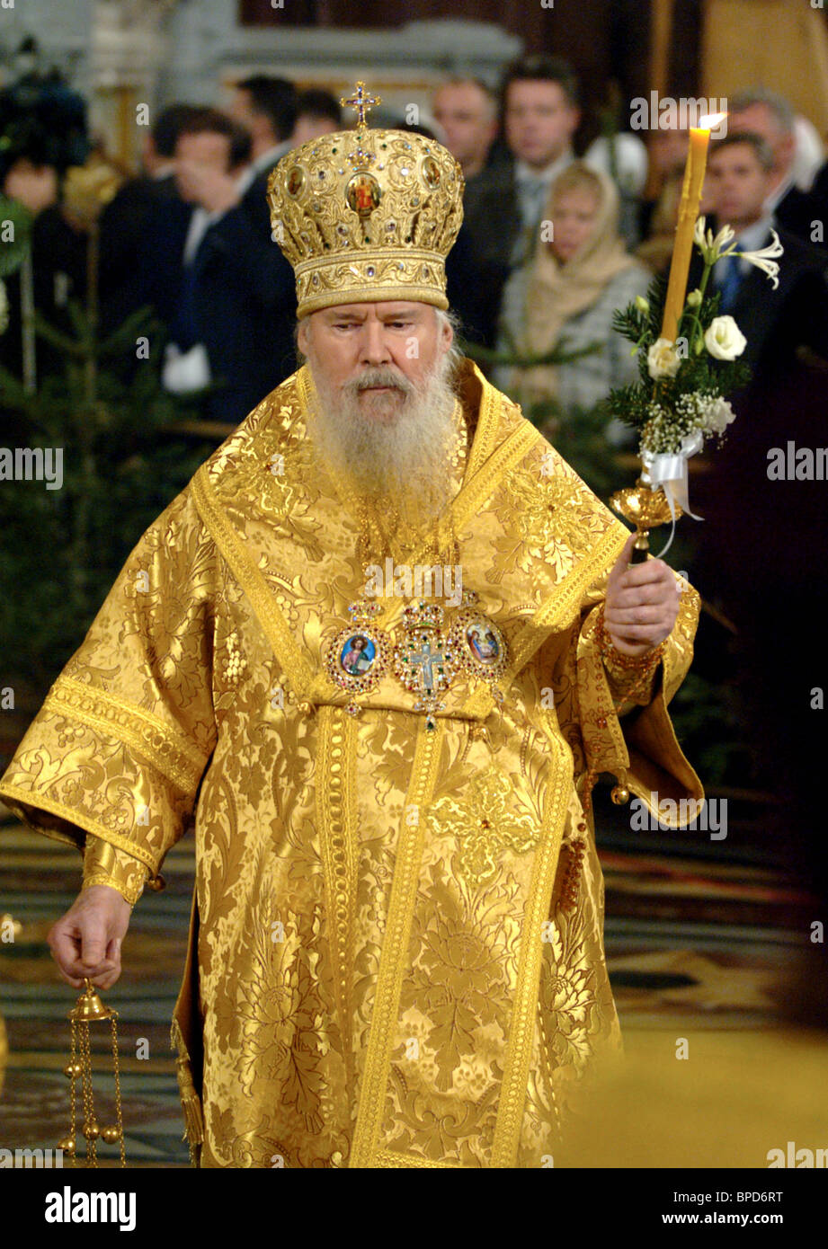 orthodox-christmas-procession-lead-by-patriarch-of-jerusa-flickr