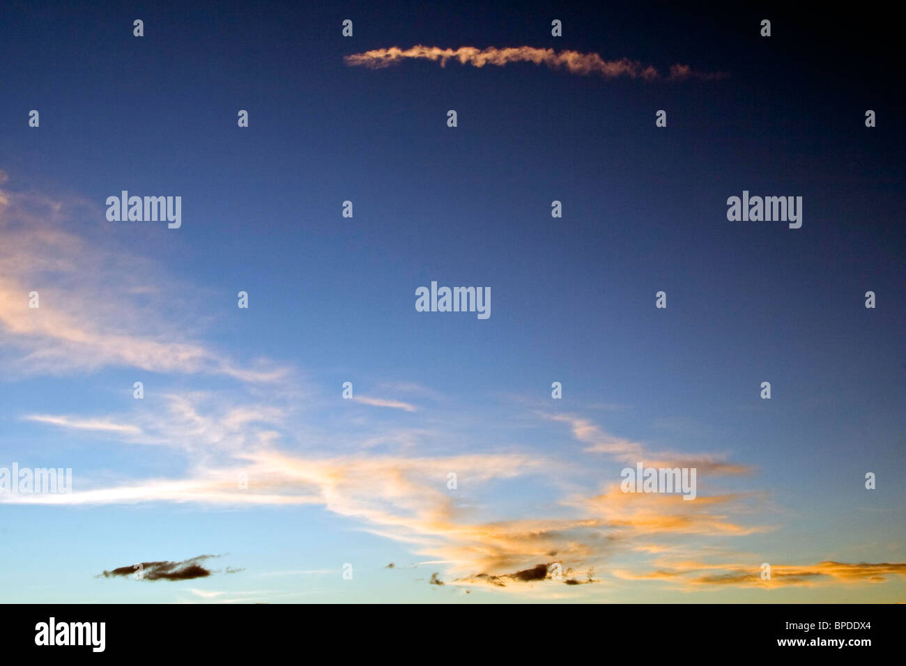 Dramatic cloud formation hi-res stock photography and images - Alamy