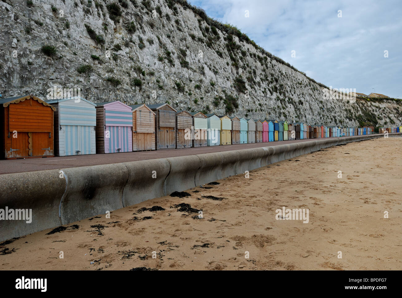 Beach huts at Stone Bay , Broadstairs in Kent , England . Europe . Stock Photo