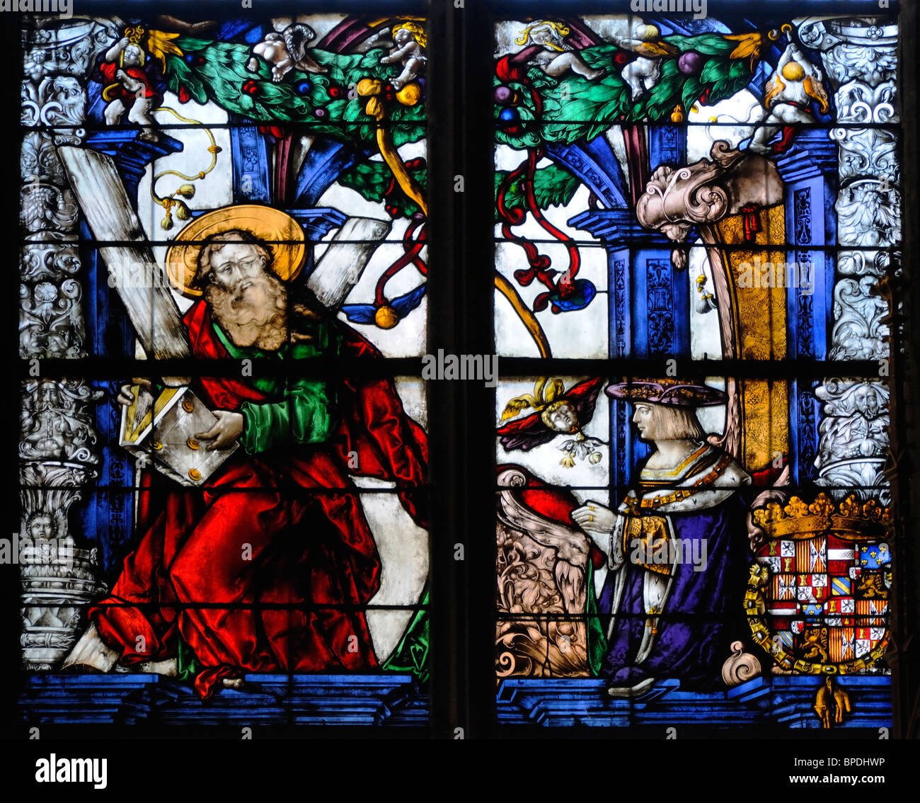 Freiburg in Breisgau, Baden-Wurttemberg, Germany. Munster Freiburg / Freiburg Cathedral. Stained Glass Window Stock Photo