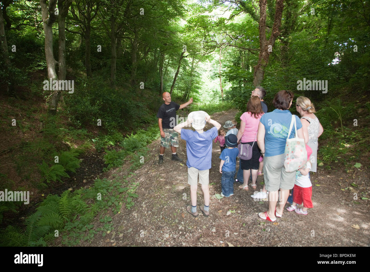 Gary Zammit on a guided walk with party; Gwel an Mor; Cornwall Stock Photo