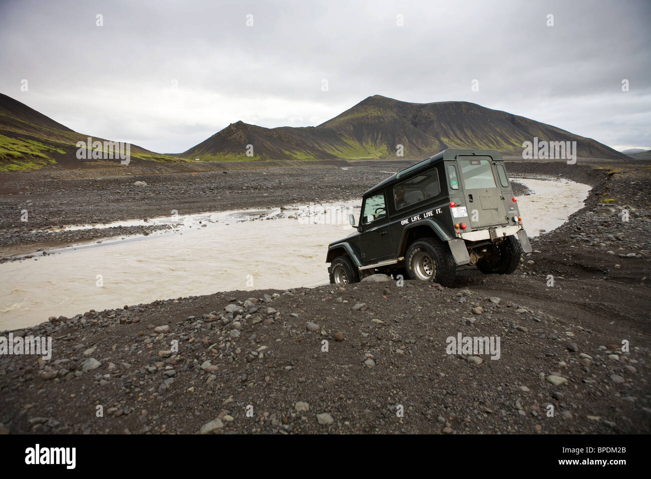 Land rover defender 90 300 hi-res stock photography and images - Alamy