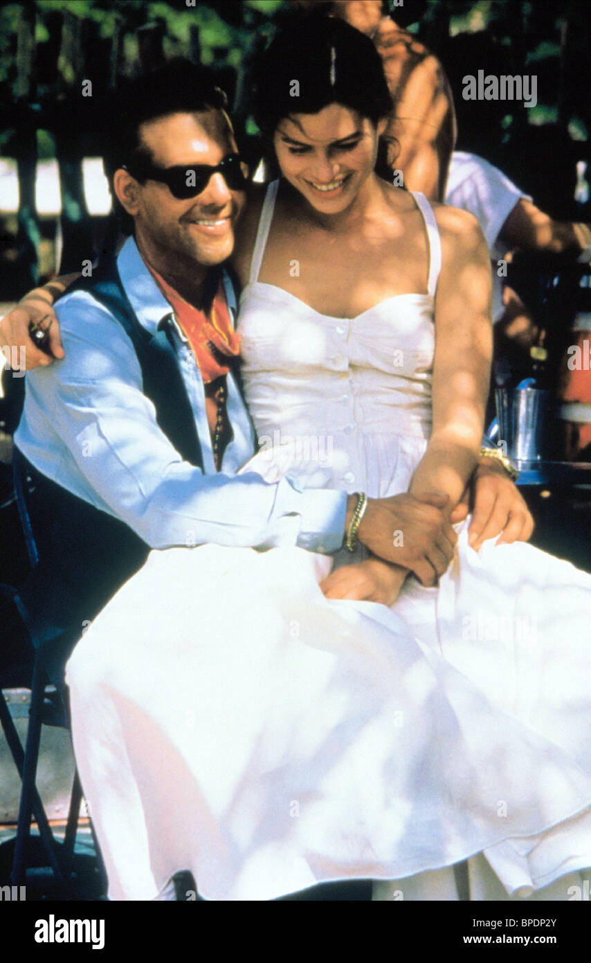 Watch Carre Otis video Watch Carre Otis video