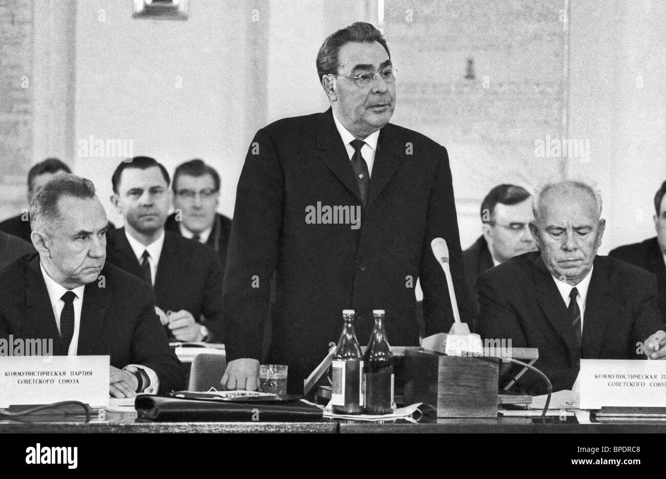 speech-general-secretary-black-and-white-stock-photos-images-alamy