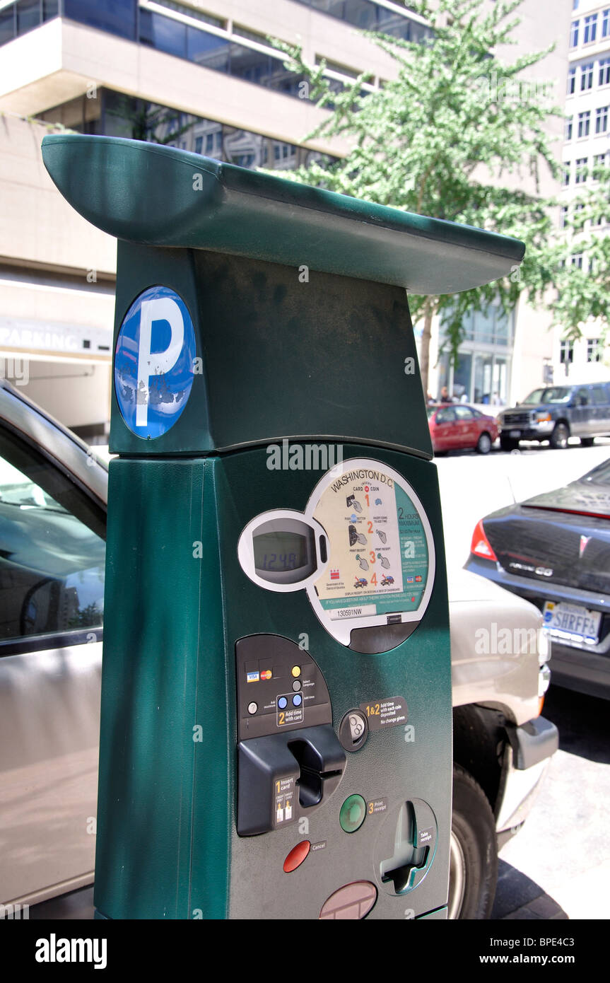 Parking meter, Washington DC, USA Stock Photo - Alamy